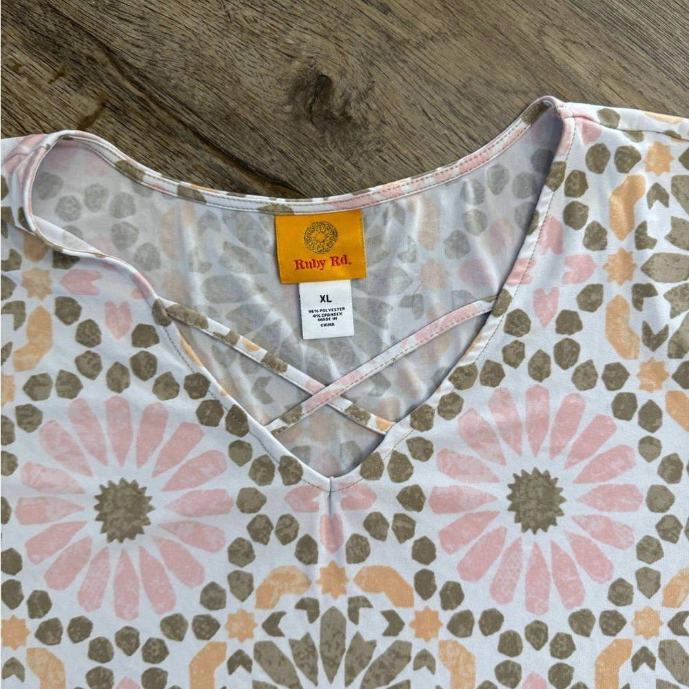 Ruby Rd • Geometric Print Tunic - Picture 3 of 8